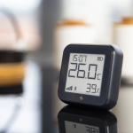 Shelly SH-HT-GEN3-MB Shelly H&T Gen 3 Negro Mate - Sensor de humedad y temperatura - Pantalla de tinta