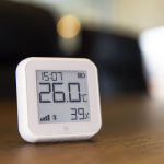 Shelly SH-HT-GEN3-MW Shelly H&T Gen 3 Blanco Mate - Sensor de humedad y temperatura - Pantalla de tinta