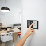 Shelly SH-WALL-DISPLAY-X2I-B Shelly Wall Display X2 Negro - Pantalla táctil 6,95" a color para control - Capacidad del